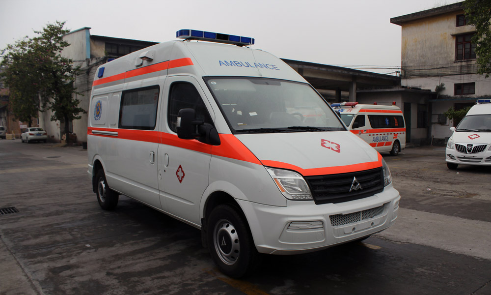 上汽大通長軸救護(hù)車