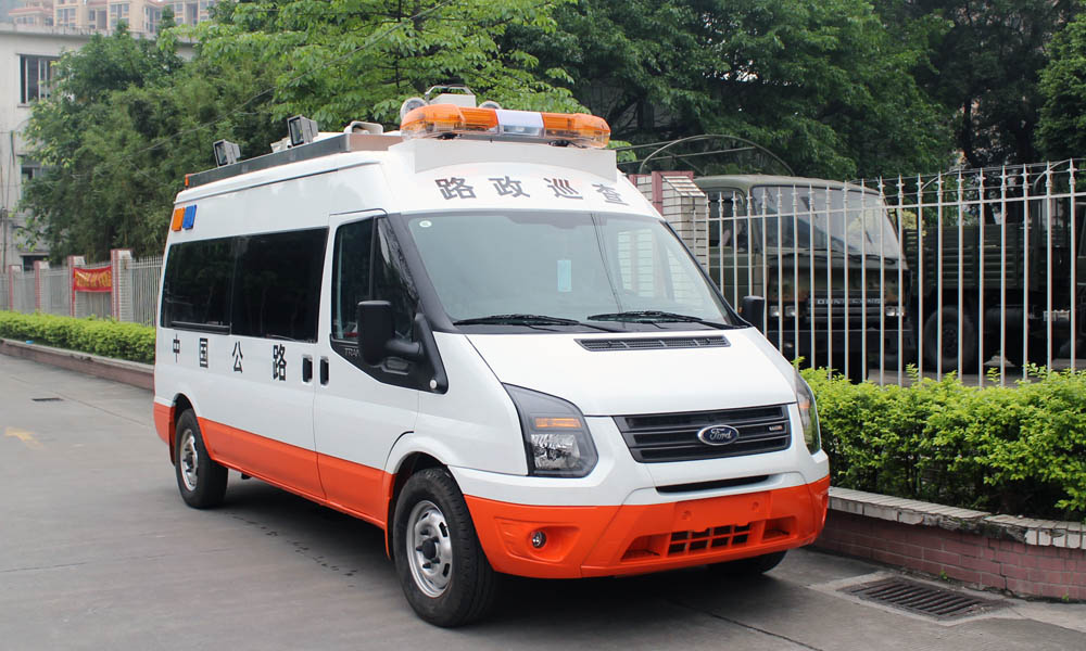 治超檢測車(路政公路局)